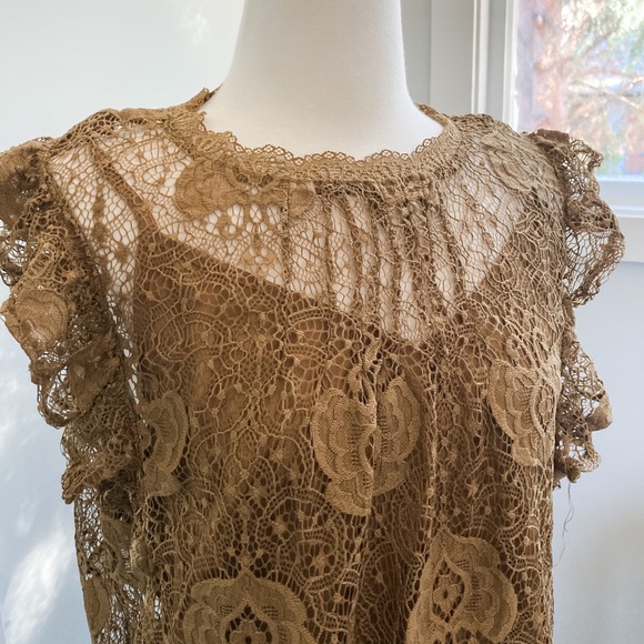 Zara Lace Top with built-in Camisole Size L - Picture 2 of 10